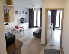 Studio-apartament decomandat aproape de mare